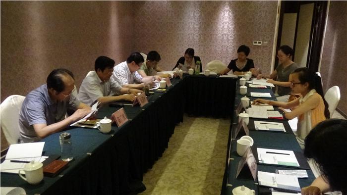 省协会科普展教品研发与生产专业委员会第一次工作会议在镇江召开