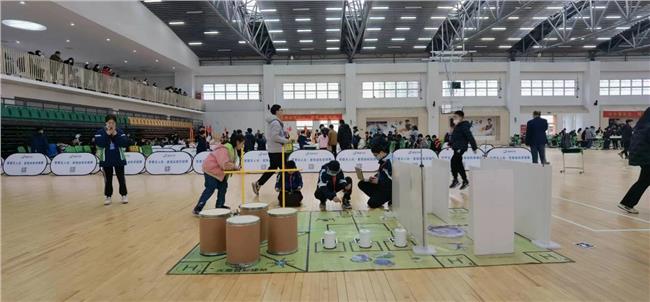 吴江区青少年机器人创客大赛